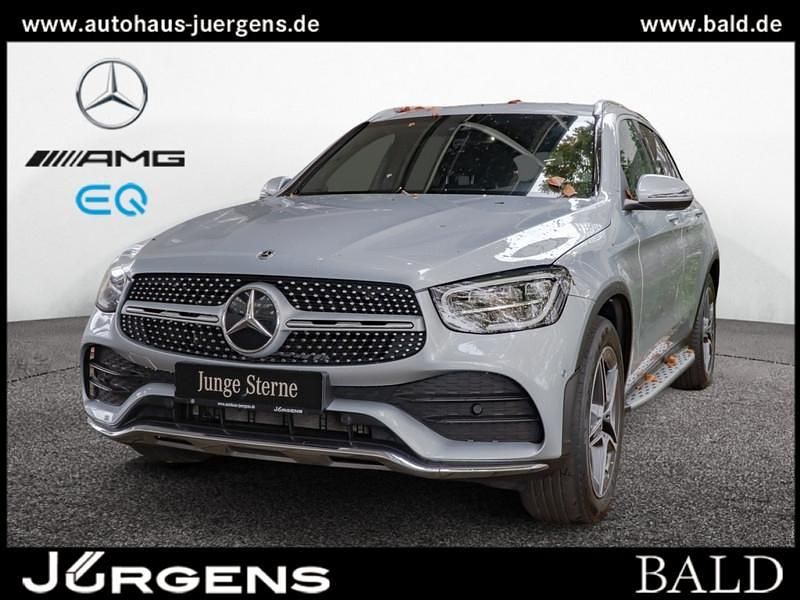 Hightech silver metallic Gebraucht 2022 Mercedes GLC300e AMG SUV | 36.290 € (Fairer Preis) - Bild 1/4
