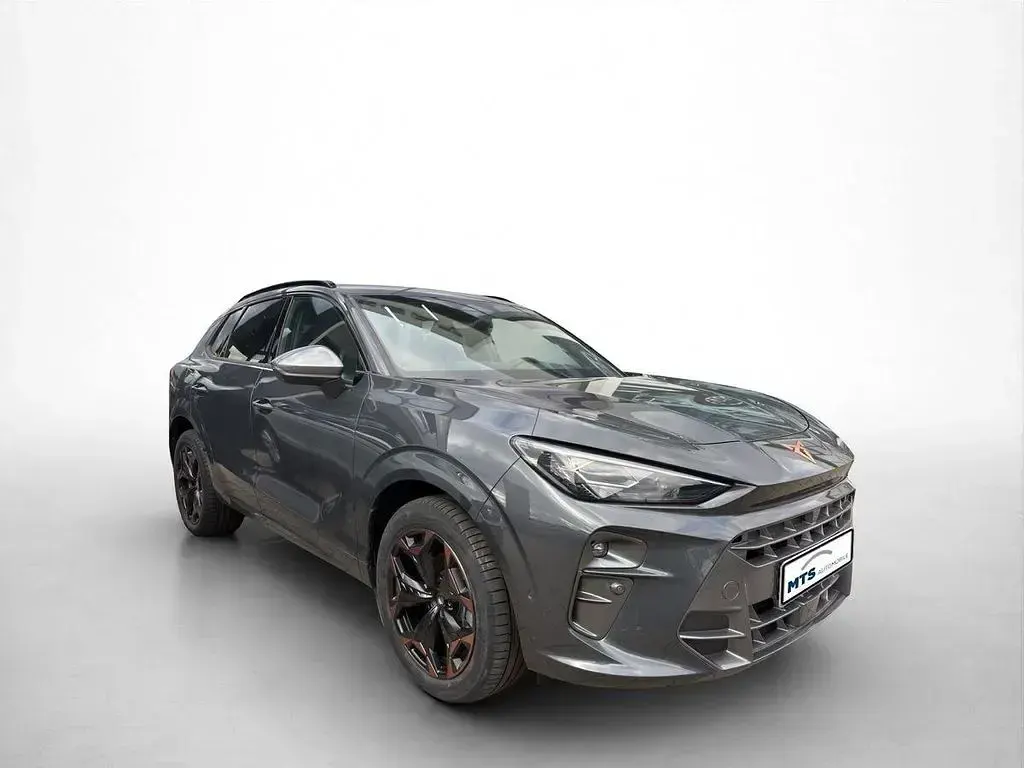 Neu Cupra Terramar 150 PS (110 kW) 2025 Grau SUV