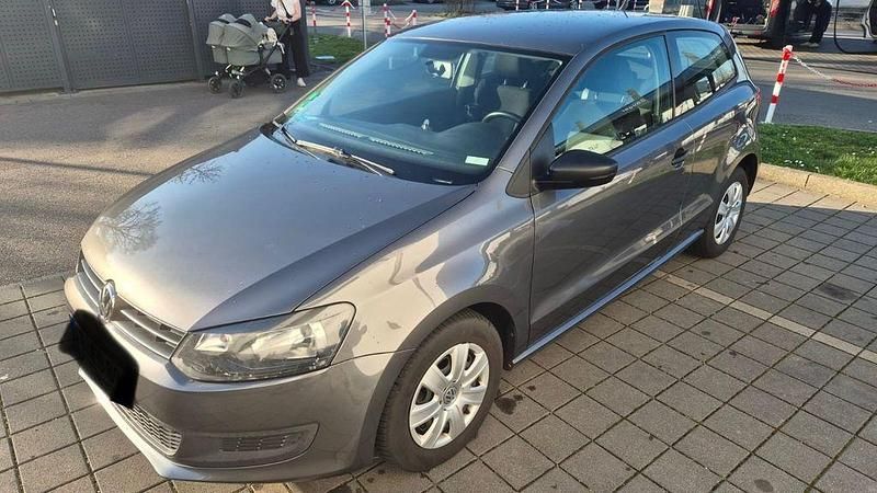 Gebraucht VW Polo Trendline 69 PS (50 kW) 2012 Grau Kleinwagen