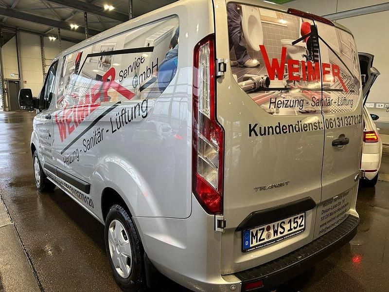 Gebraucht Ford Transit Custom Trend 131 PS (96 kW) 2019 Silber Van / Kleinbus