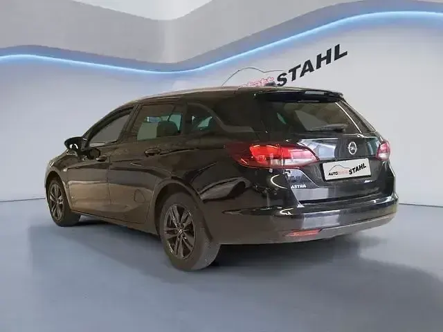 Gebraucht Opel Astra Design Edition 131 PS (96 kW) 2022 Schwarz (metallic) Kleinwagen
