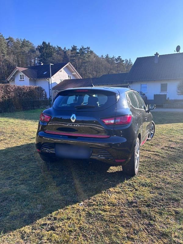 Gebraucht Renault Clio IV Dynamique 73 PS (53 kW) 2013 Schwarz Kleinwagen