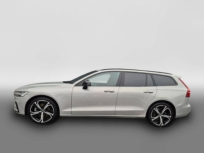 Gebraucht Volvo V60 Plus 197 PS (144 kW) 2025 Silber Kombi
