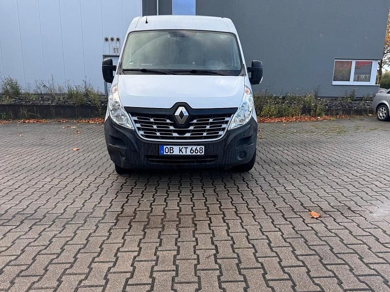 Weiß Gebraucht 2019 Renault Master | 15.000 € - Bild 1/4