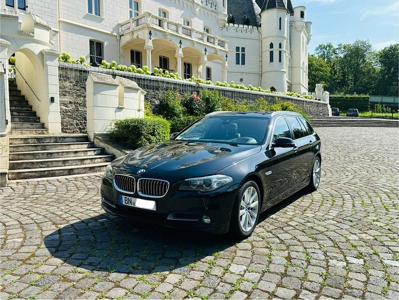 Schwarz Gebraucht 2013 BMW 525 Kombi | 12.950 € (Teuer) - Bild 1/4