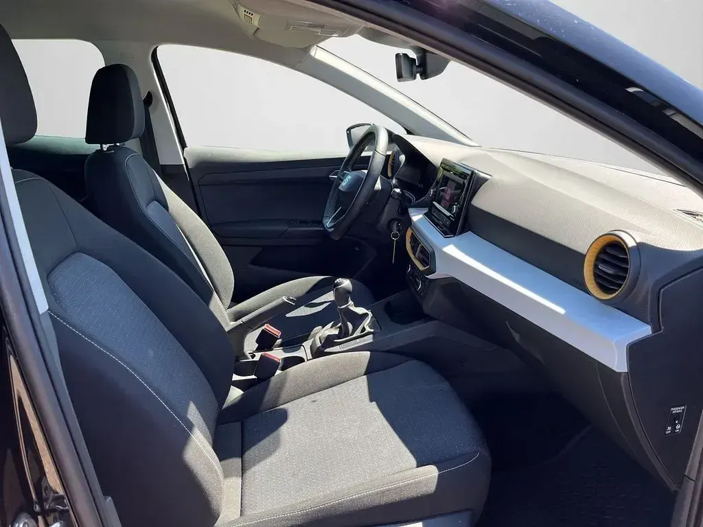 Gebraucht Seat Ibiza Style 95 PS (69 kW) 2025 Midnight schwarz metallic (metallic) Kleinwagen