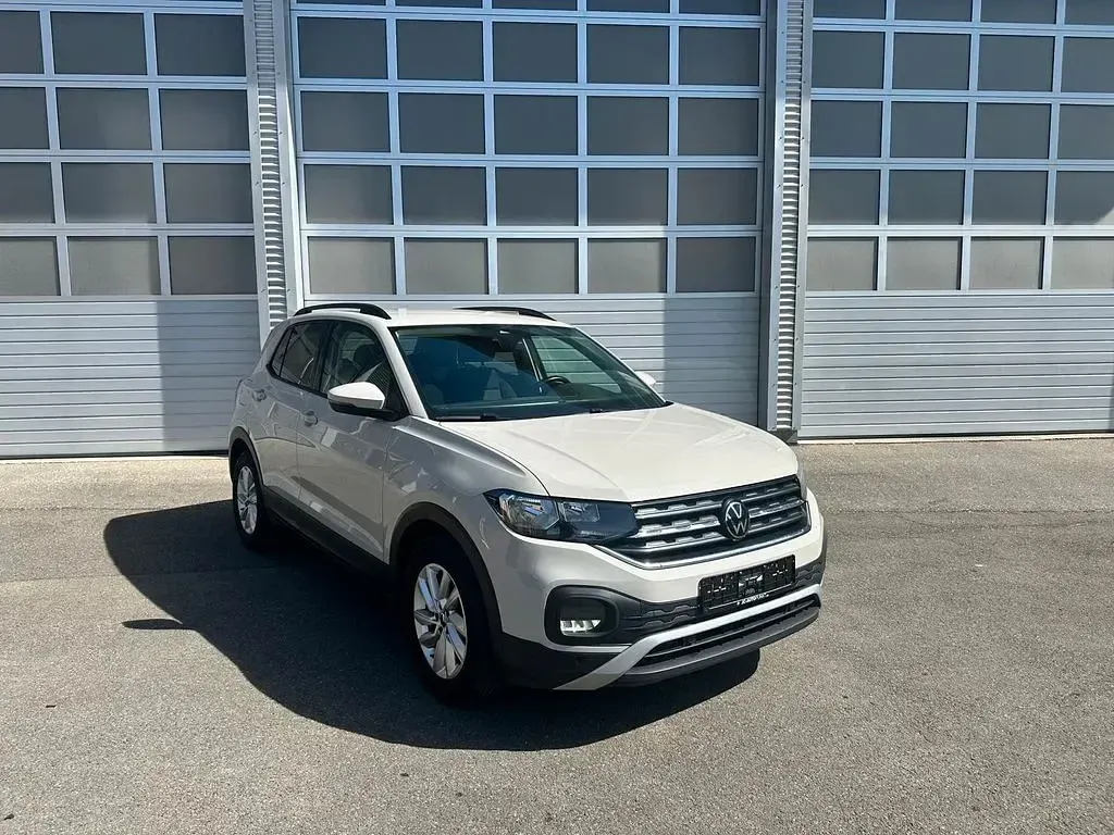 Gebraucht VW T-Cross Life 110 PS (80 kW) 2023 Grau SUV