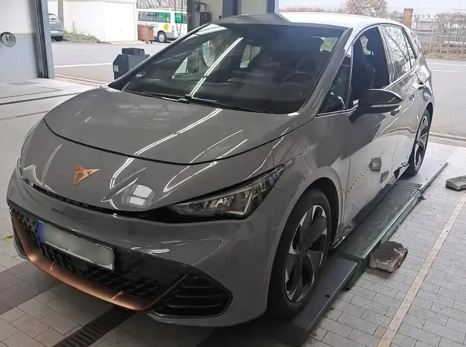 Brugt Cupra Born 150 kW (204 HK) 2024 Grå Hatchback