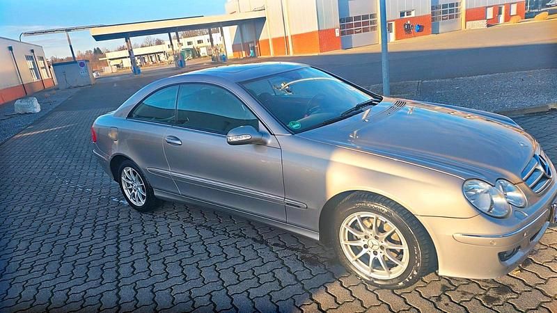Gebraucht Mercedes CLK200 Elegance 163 PS (119 kW) 2006 Grau Coupé