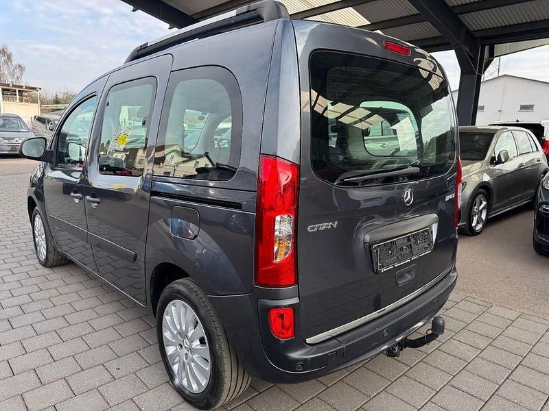 Gebraucht Mercedes Citan 111 110 PS (80 kW) 2014 Grau Kombi
