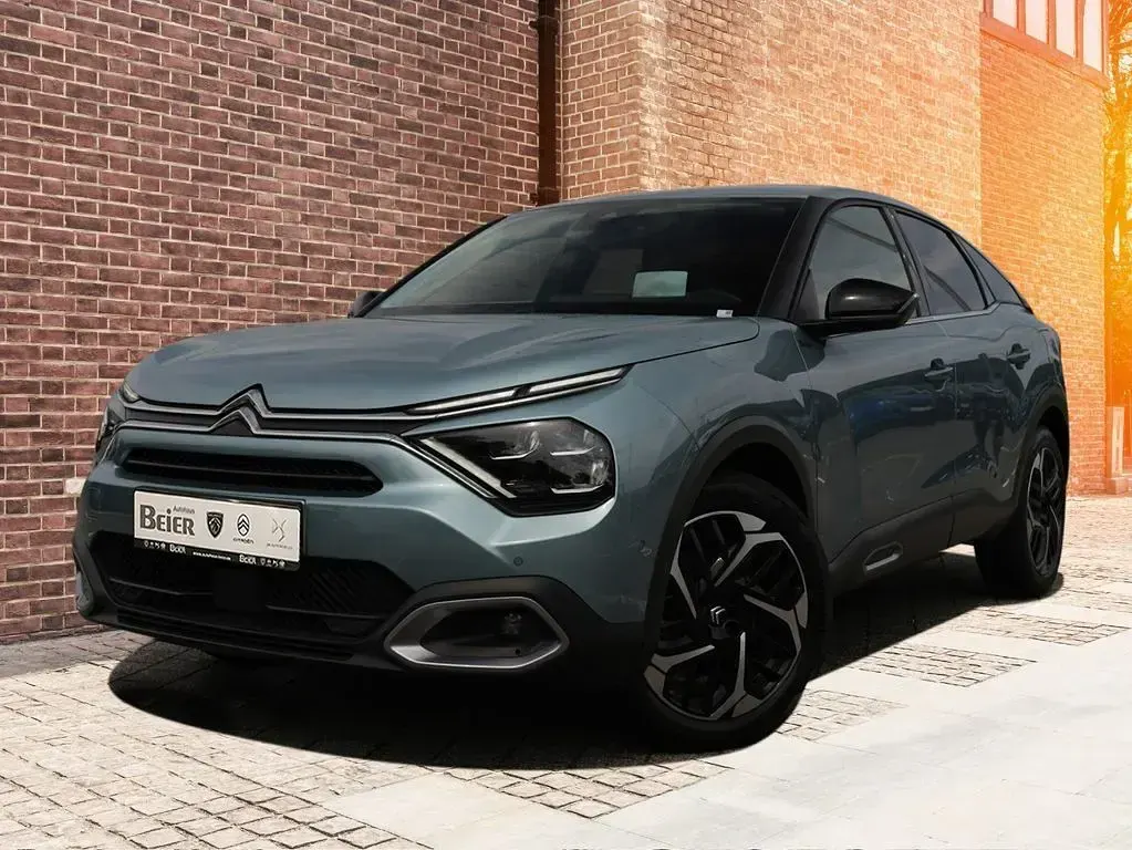 Gebraucht Citroën C4 Shine 131 PS (96 kW) 2023 Blau SUV
