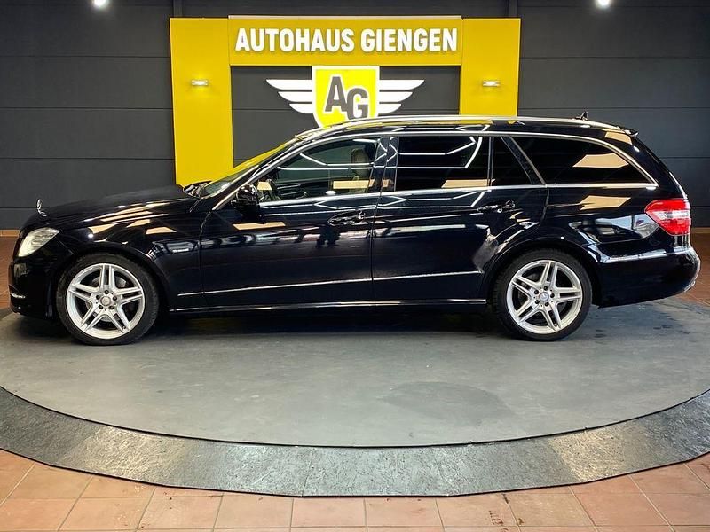 Gebraucht Mercedes E350 AMG 265 PS (194 kW) 2011 Schwarz Kombi