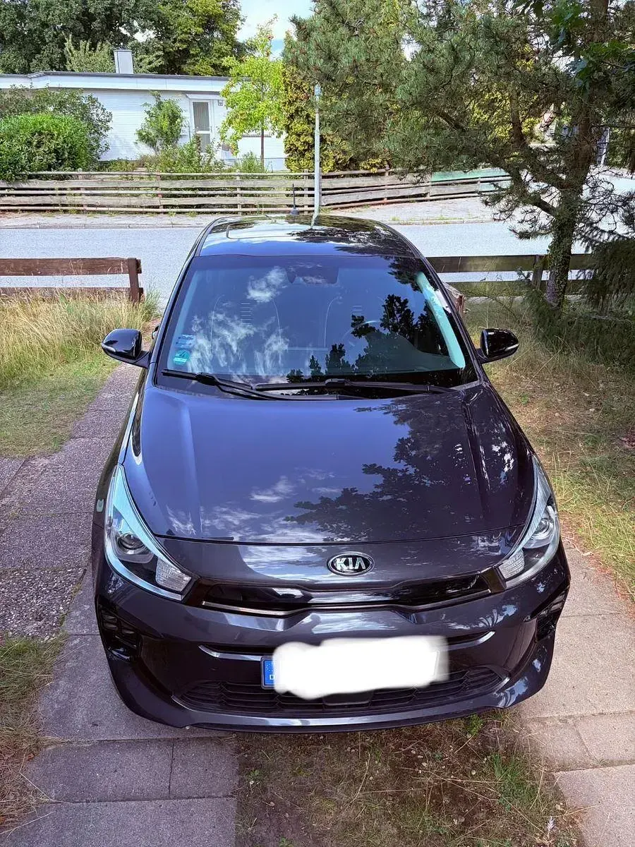 Gebraucht Kia Rio GT-Line 120 PS (88 kW) 2018 Grau Limousine