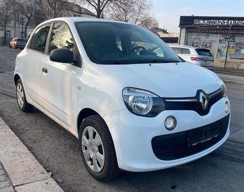Gebraucht Renault Twingo 69 PS (50 kW) 2016 Weiß Kleinwagen