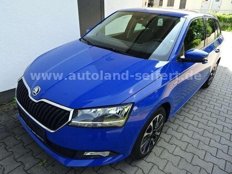 Energyblau Gebraucht 2020 Skoda Fabia Kombi | 10.950 € (Guter Preis) - Bild 1/4