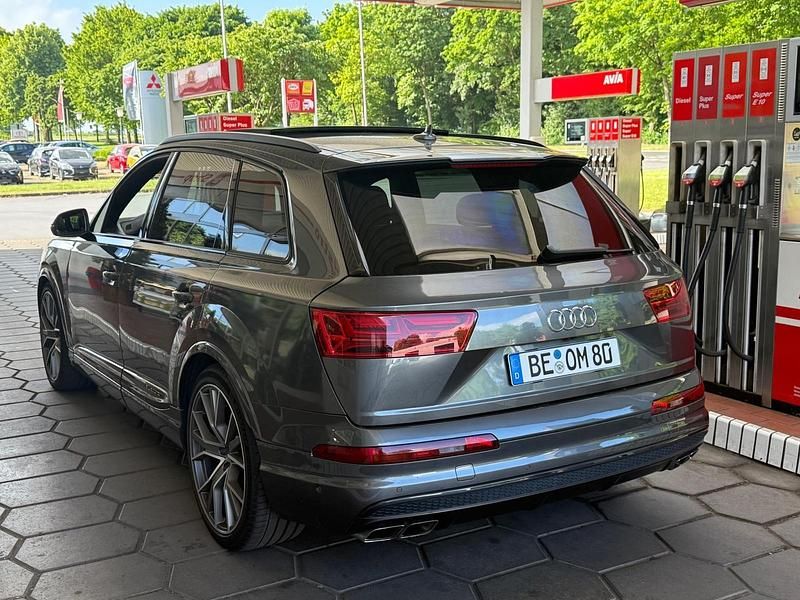 Gebraucht Audi SQ7 Business 500 PS (367 kW) 2017 Grau SUV