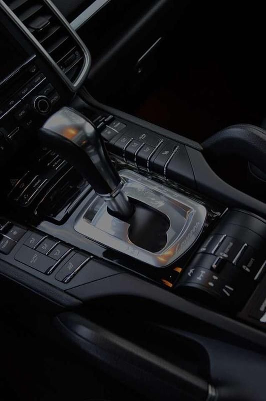 Gebraucht Porsche Cayenne 245 PS (180 kW) 2012 SUV