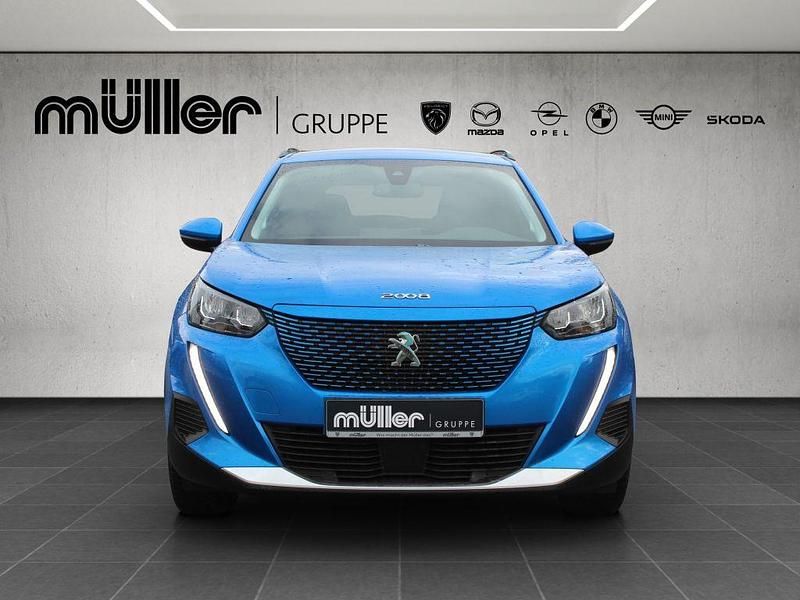 Gebraucht Peugeot e-2008 Allure 100 kW (136 PS) 2021 Blau SUV