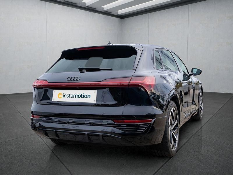 Gebraucht Audi Q8 e-tron 250 kW (340 PS) 2023 Schwarz SUV