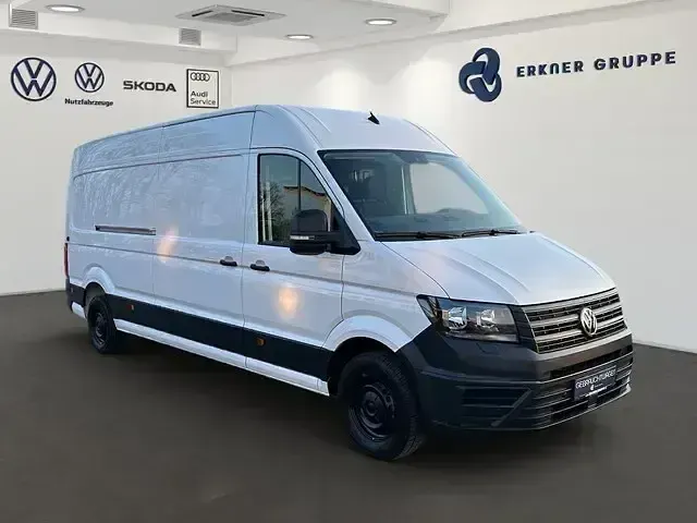 Gebraucht VW Crafter 140 PS (102 kW) 2024 Candyweiß Van