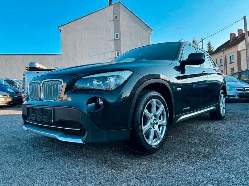 Schwarz Gebraucht 2009 BMW X1 SUV | 6.990 € (Guter Preis) - Bild 1/4