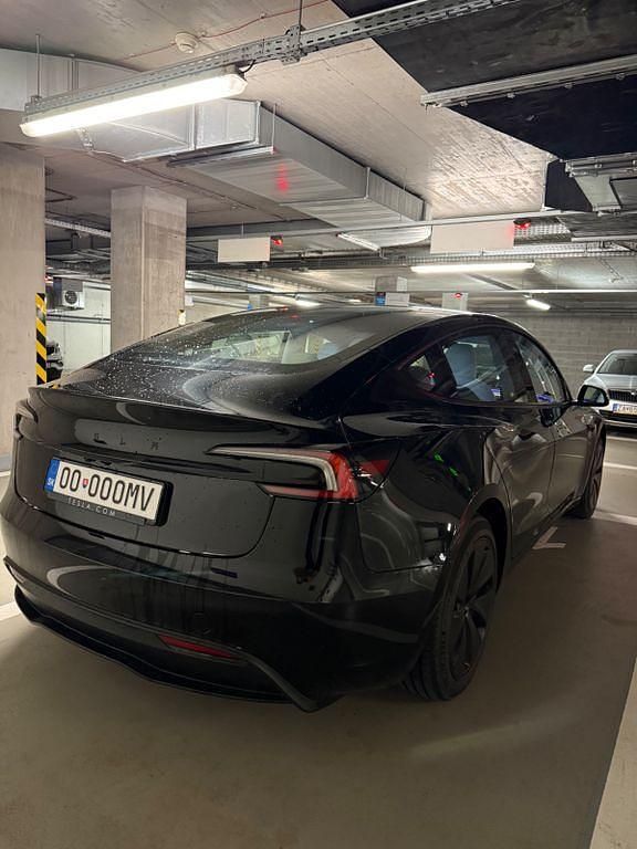 Gebraucht Tesla Model 3 RWD 224 kW (305 PS) 2026 Schwarz Limousine