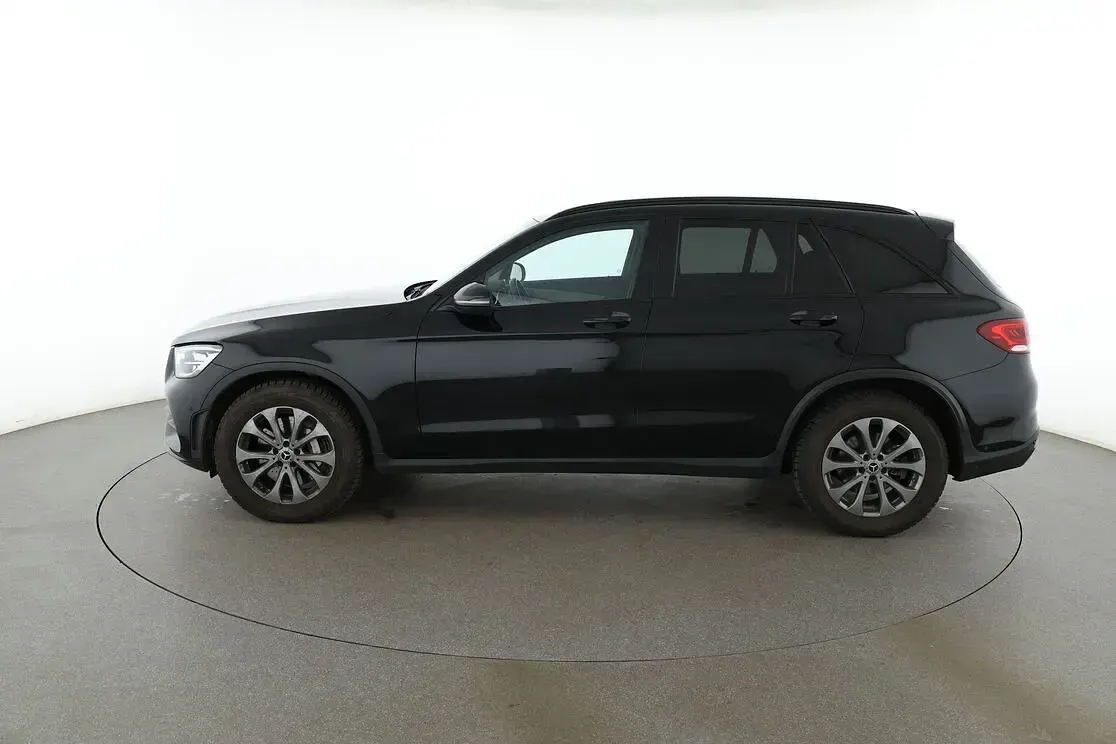 Gebraucht Mercedes GLC400d AMG line 330 PS (242 kW) 2022 Schwarz SUV