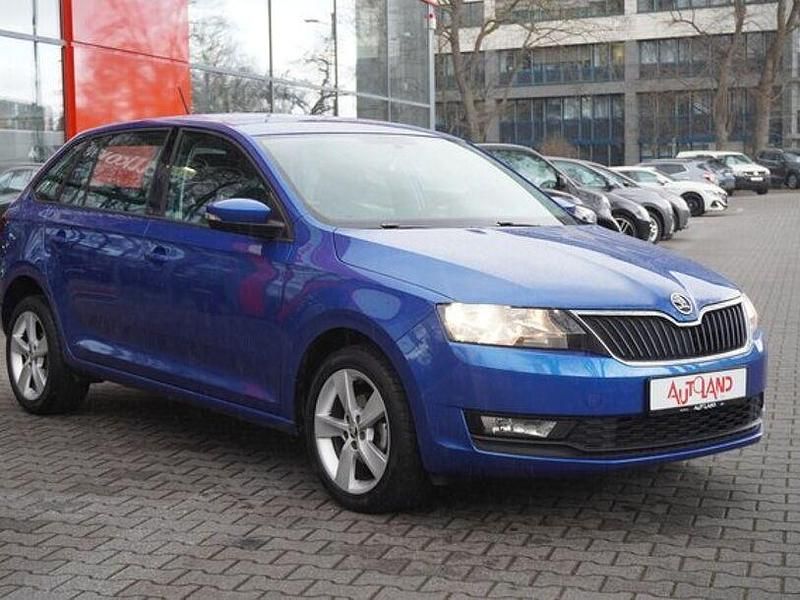 Gebraucht Skoda Rapid Cool Edition 95 PS (69 kW) 2019 Blau Kleinwagen