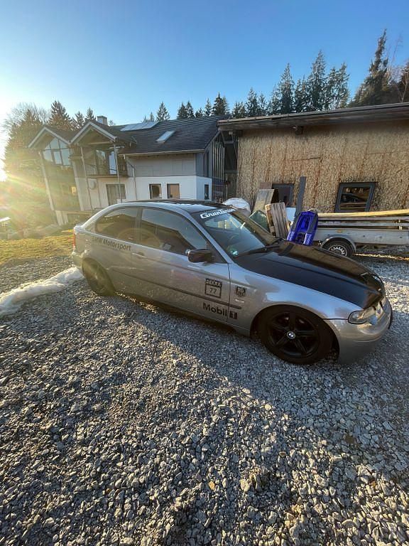 Gebraucht BMW 318 Performance 143 PS (105 kW) 2003 Silber Limousine