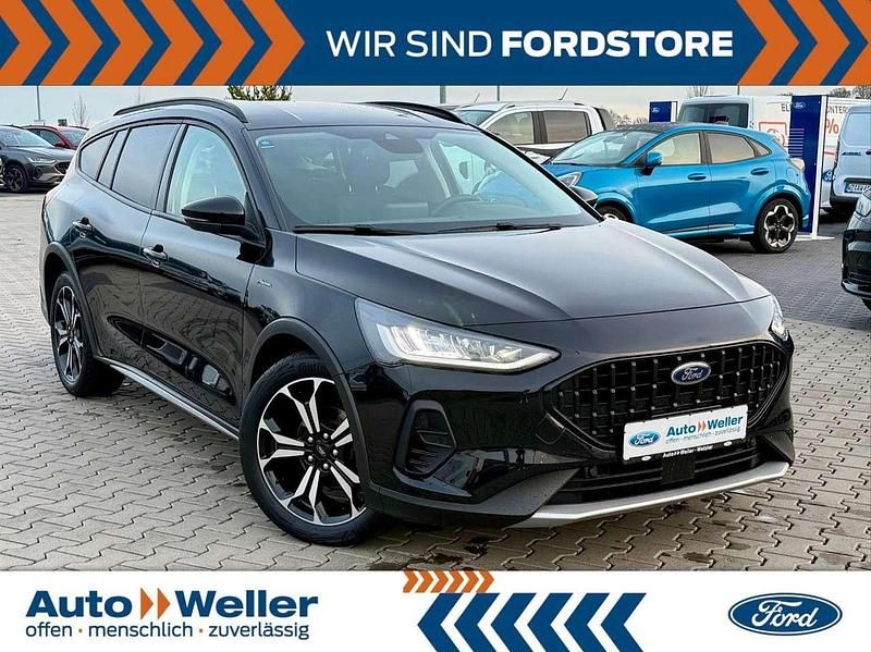 Gebraucht Ford Focus Active 155 PS (114 kW) 2022 Agate black Kombi
