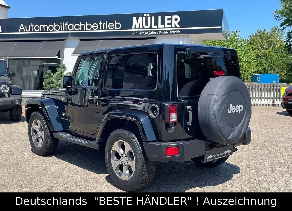 Gebraucht Jeep Wrangler Sahara 200 PS (147 kW) 2018 Schwarz SUV