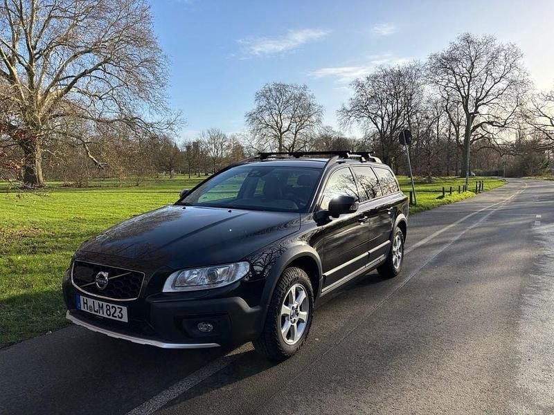 Gebraucht Volvo XC70 Linje Svart 181 PS (133 kW) 2015 Schwarz Kombi