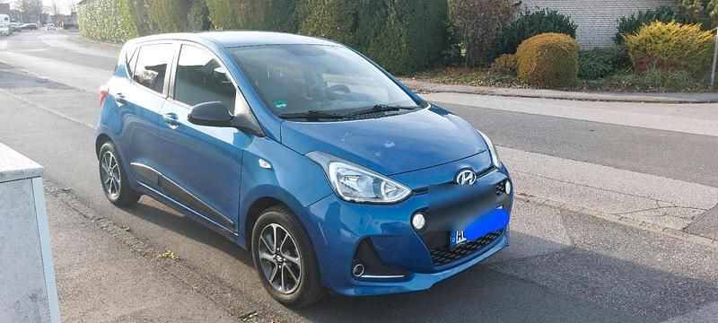 Blau Gebraucht 2019 Hyundai i10 Kleinwagen | 11.500 € (Guter Preis) - Bild 1/4