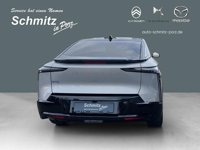 Neu DS Automobiles N°8 169 kW (230 PS) 2026 Grau SUV