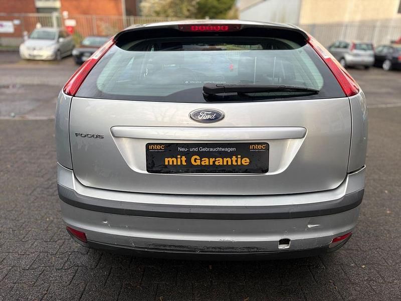 Gebraucht Ford Focus Fun X 116 PS (85 kW) 2007 Silber Limousine