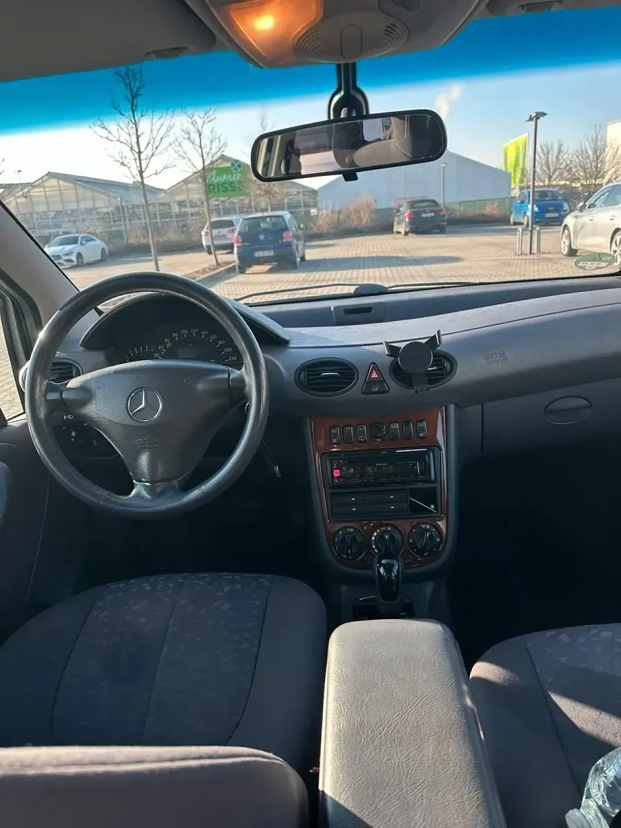 Gebraucht Mercedes A160 75 PS (55 kW) 2002 Silber Kleinwagen