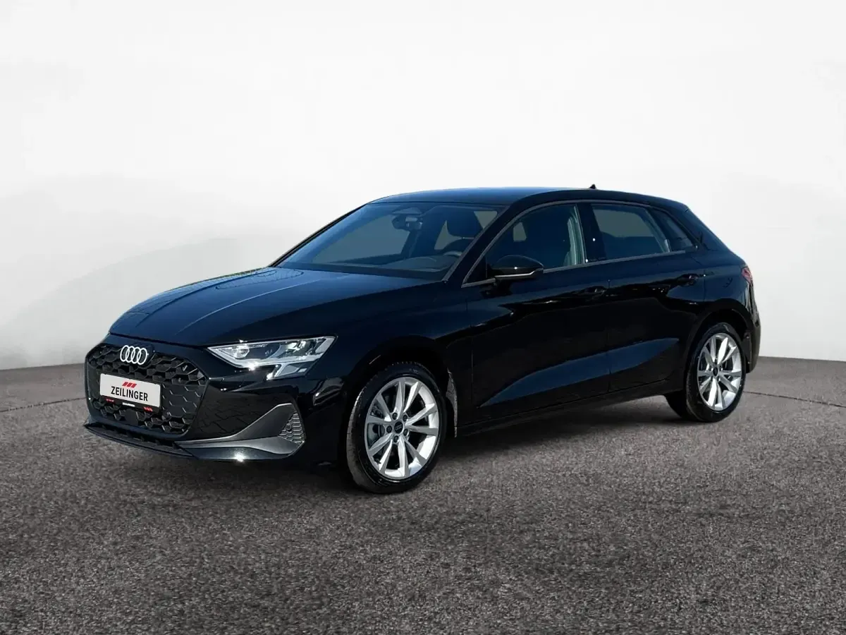 Neu Audi A3 Comfort 150 PS (110 kW) 2026 Mythosschwarz Limousine