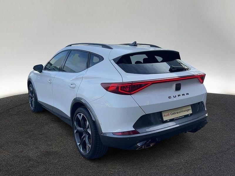 Second-hand Cupra Formentor VZ 245 CP (180 kW) 2023 Alb SUV