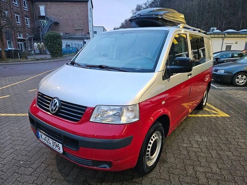 Gebraucht VW T5 131 PS (96 kW) 2008 Silber Van