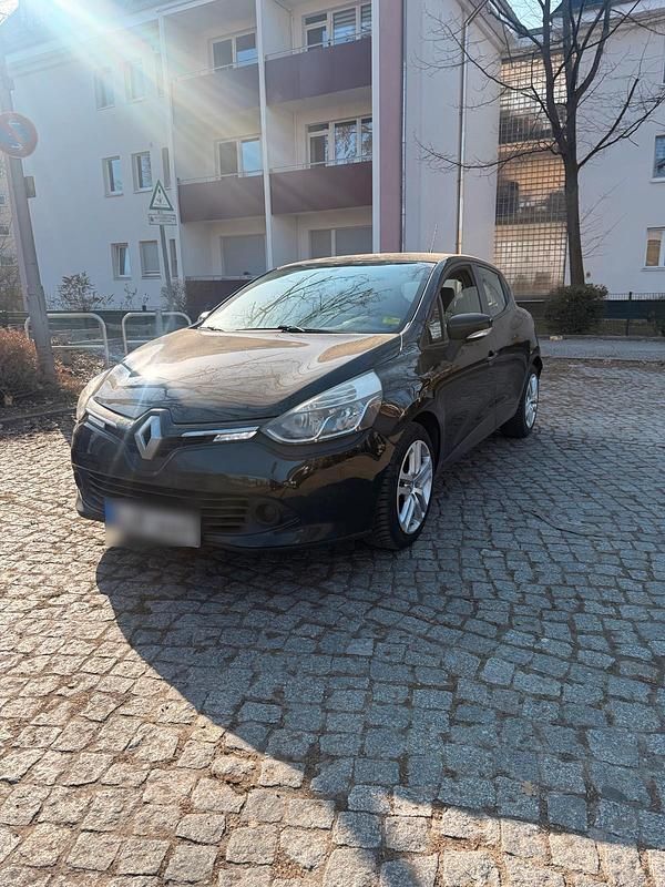 Gebraucht Renault Clio IV 89 PS (65 kW) 2013 Schwarz Kleinwagen