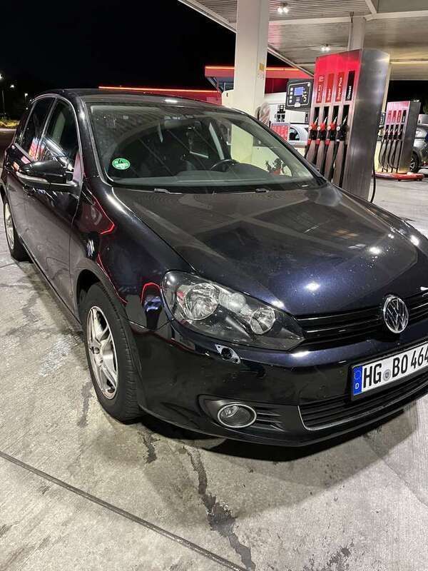 Schwarz Gebraucht 2011 VW Golf VI Style Limousine | 4.000 € (Fairer Preis) - Bild 1/4