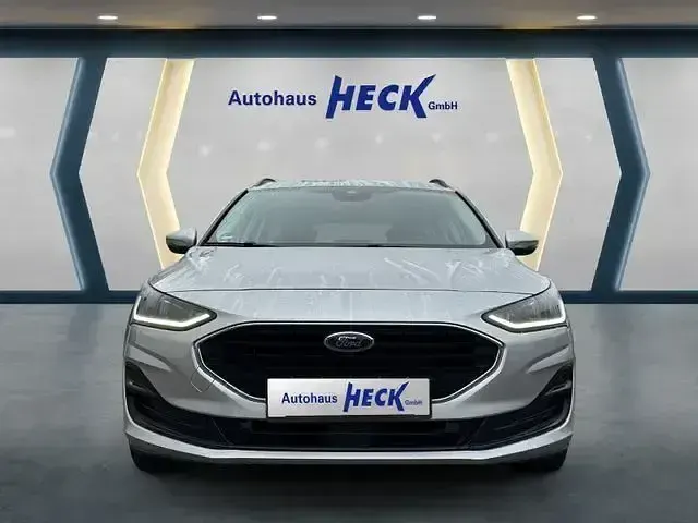 Gebraucht Ford Focus Cool & Connect 2022 Silber Limousine
