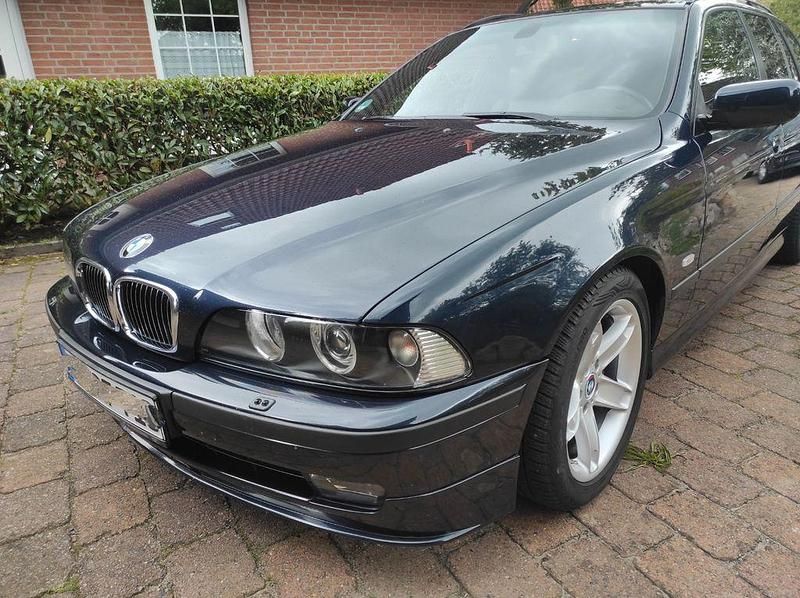 Blau Gebraucht 1999 BMW 523 Performance Kombi | 6.000 € (Teuer) - Bild 1/4
