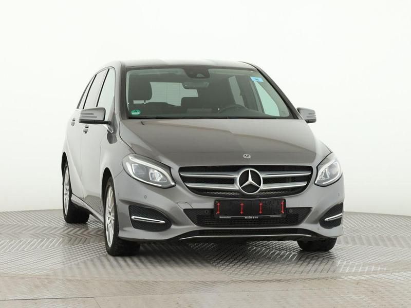 Gebraucht Mercedes 220 177 PS (130 kW) 2018 Metalliclack mountaingrau (metallic) Kombi