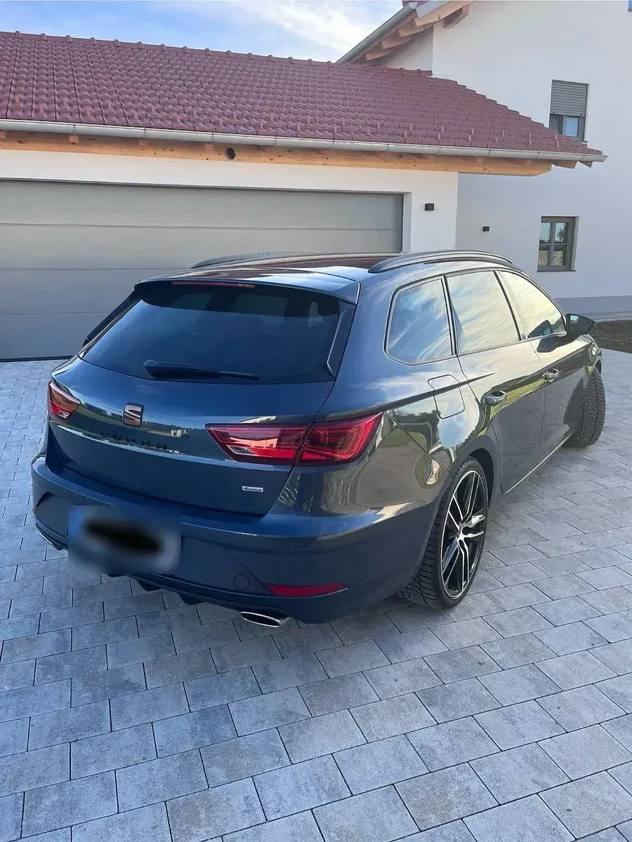 Gebraucht Seat Leon 4Drive 300 PS (220 kW) 2019 Grau Kombi