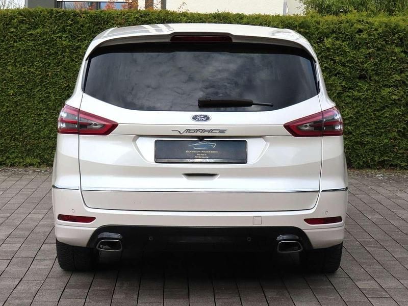 Gebraucht Ford S-MAX Vignale 179 PS (131 kW) 2017 Weiß Van / Kleinbus