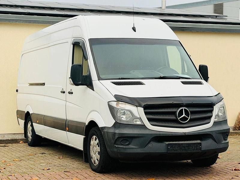 Weiß Gebraucht 2013 Mercedes 316 Van | 11.999 € (Superpreis) - Bild 1/4