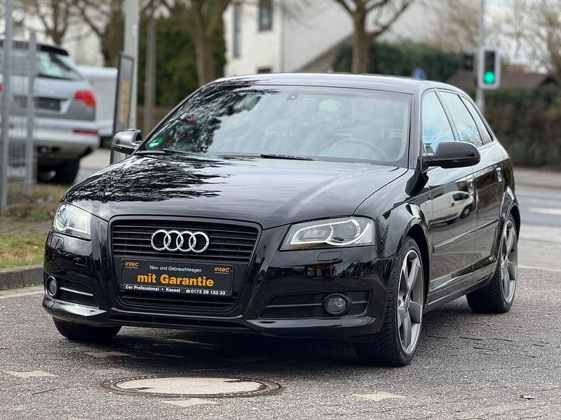 Second-hand Audi A3 S-Line 105 CP (77 kW) 2011 Negru Hatchback
