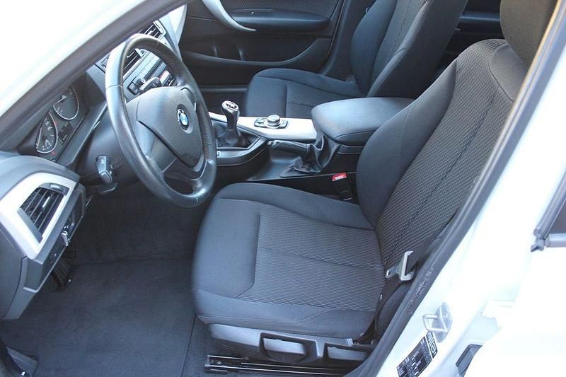 Gebraucht BMW 116 136 PS (100 kW) 2014 Weiß Kleinwagen