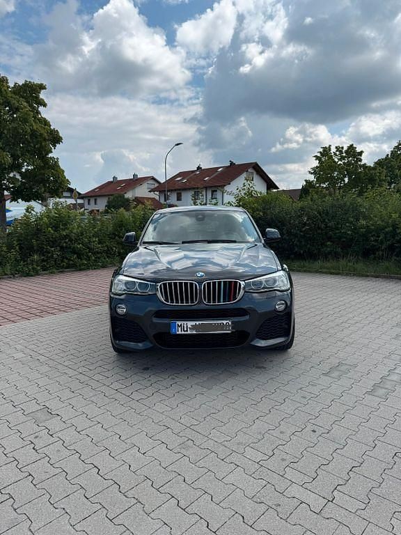 Grau Gebraucht 2015 BMW X4 M Sport SUV | 16.990 € (Fairer Preis) - Bild 1/4